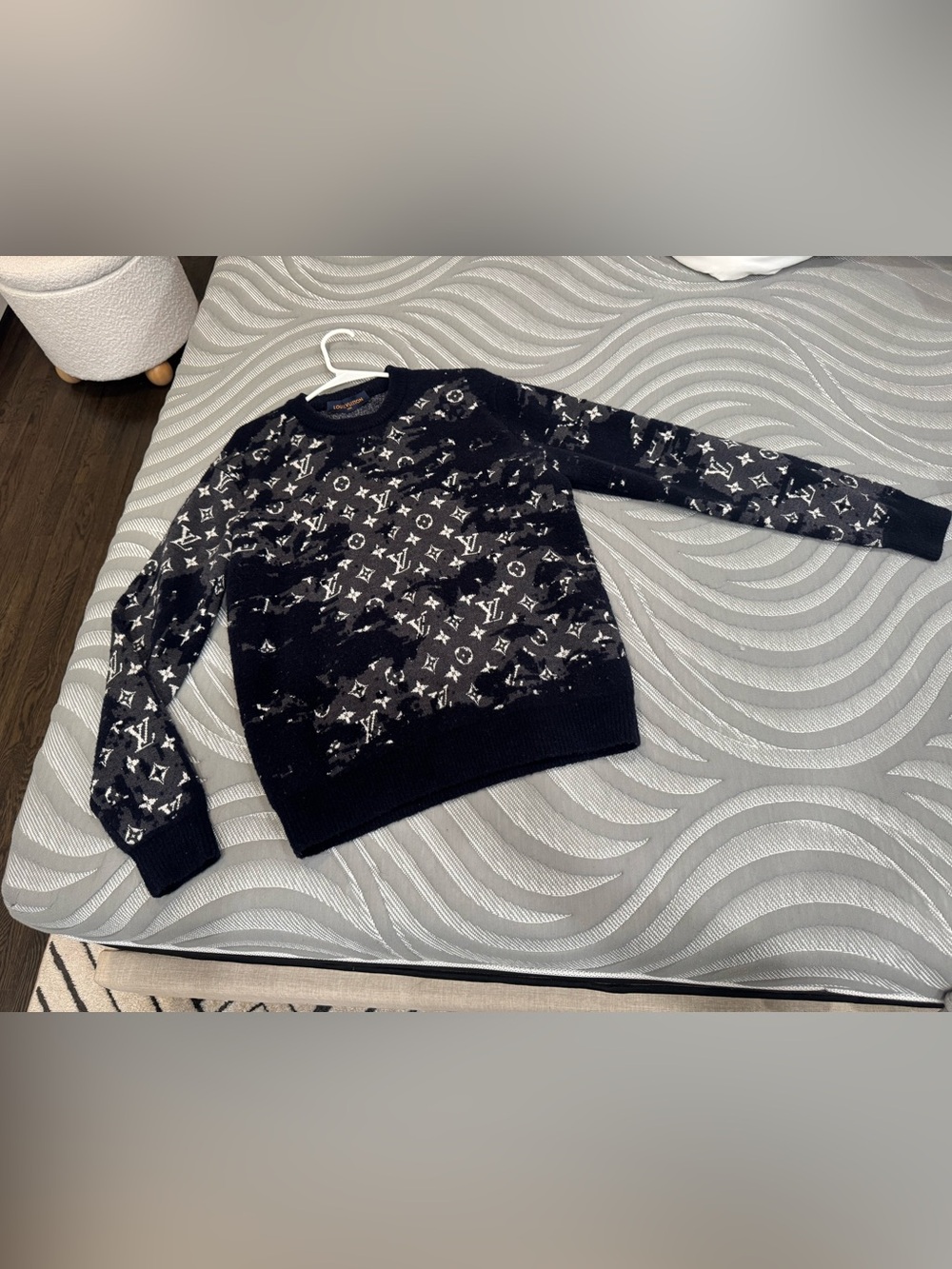 Louis Vuitton Black and Gray Monogram Crewneck Pullover